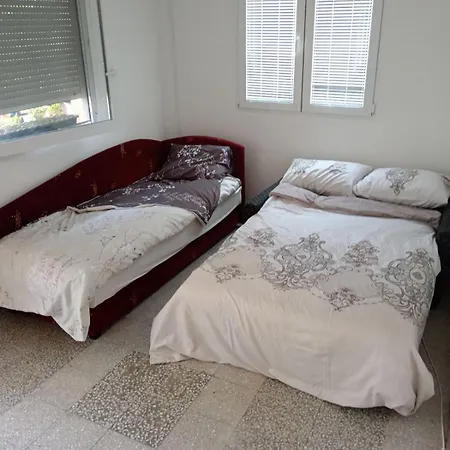 Kuca Za Odmor Ruza Vetrova *